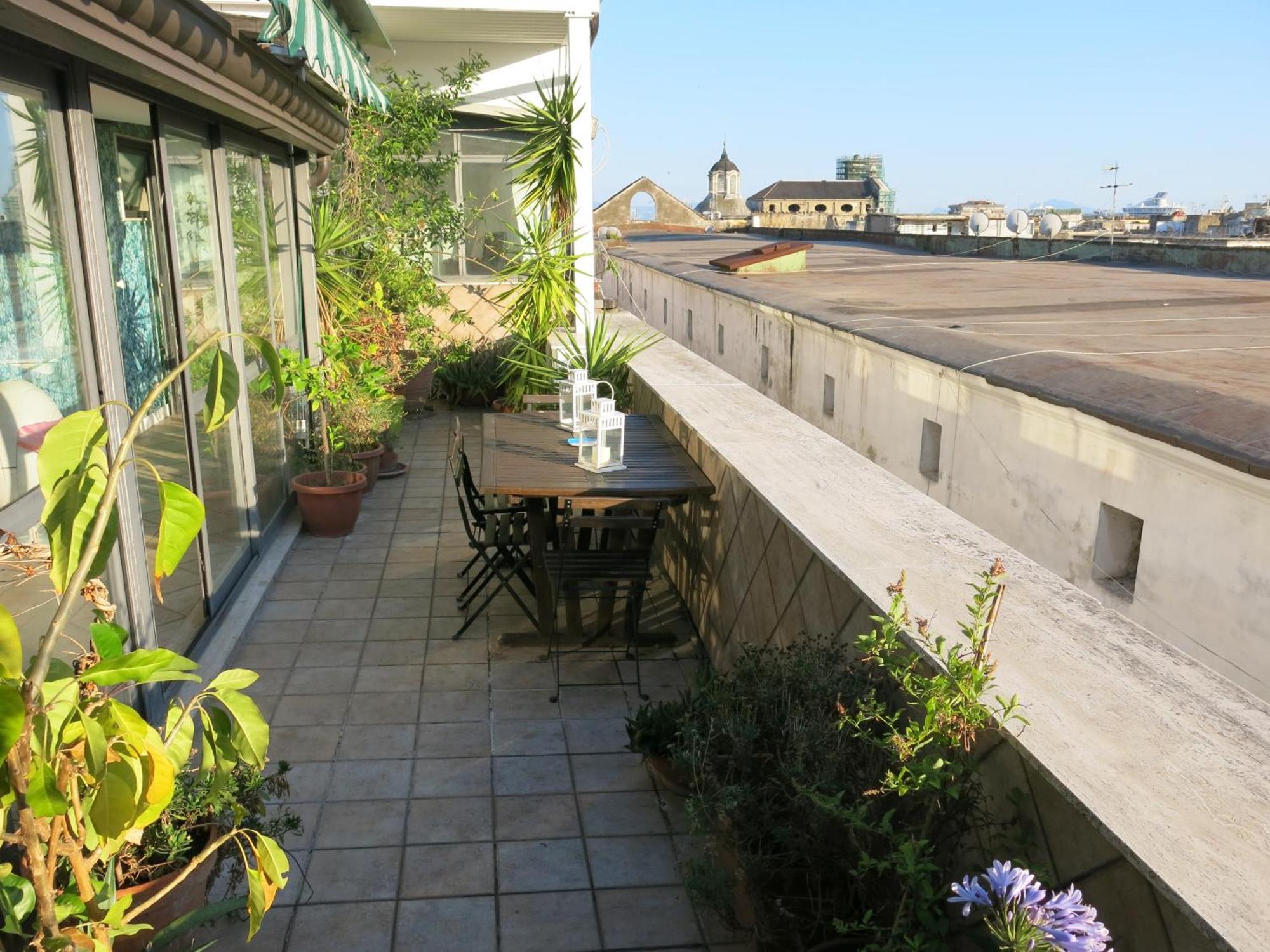 Historical Naples With Panoramic Terrace Apartment Exterior photo